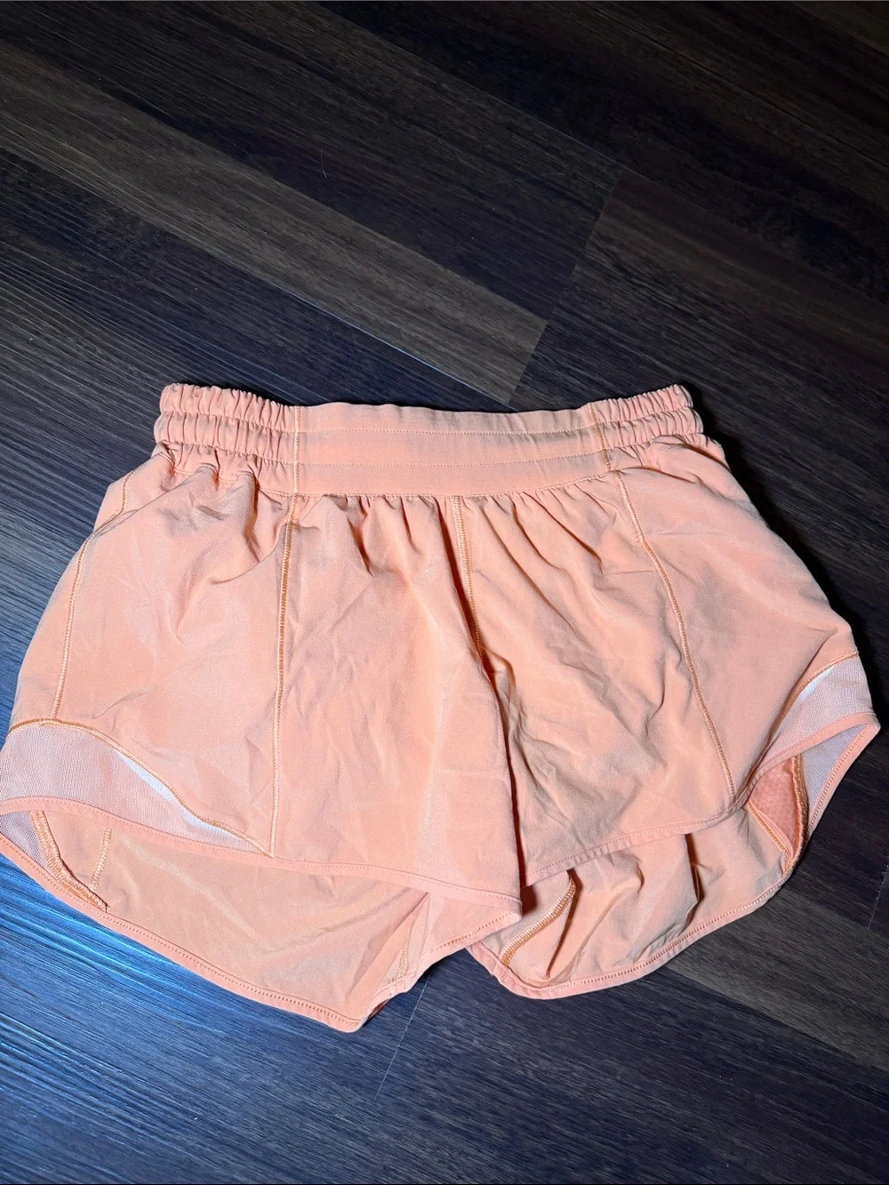 lululemon athletica hotty hot shorts